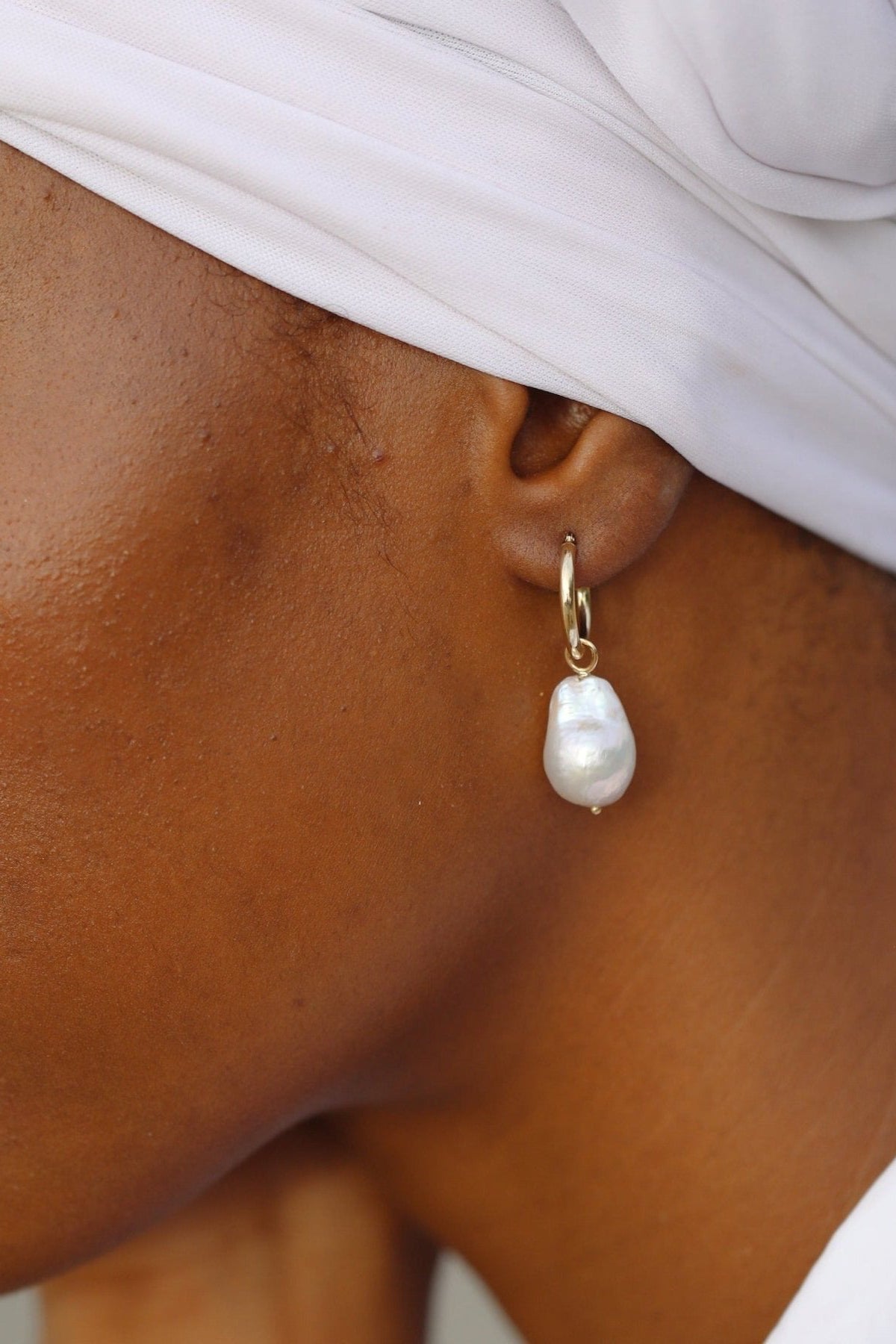 The Ursa Minor Earring in Solid Gold - Maris Pearl Co.