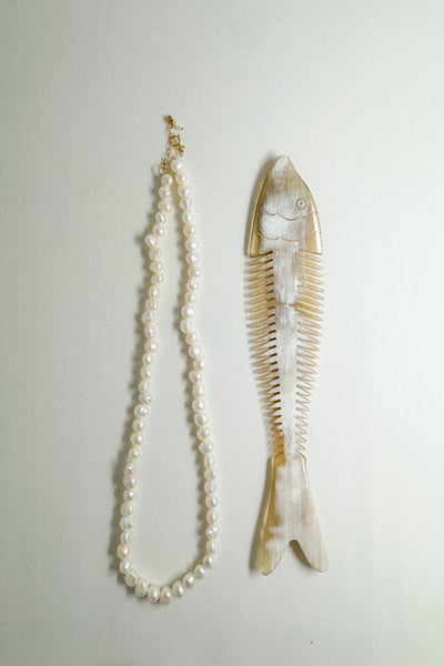 The Marguerite Necklace