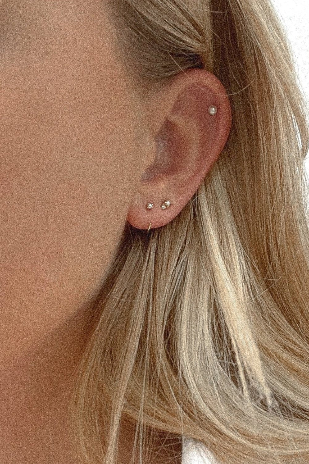 The Pearl Hook Earring – Maris Pearl