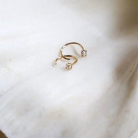 The Pearl Hook Earring – Maris Pearl Co.
