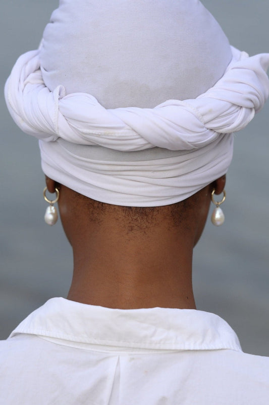 The Ursa Minor Earring in Solid Gold - Maris Pearl Co.