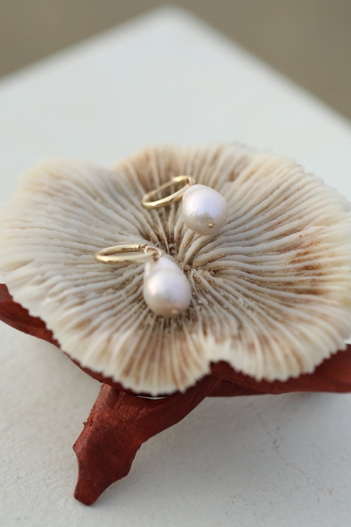 The Ursa Minor Earring in Solid Gold - Maris Pearl Co.